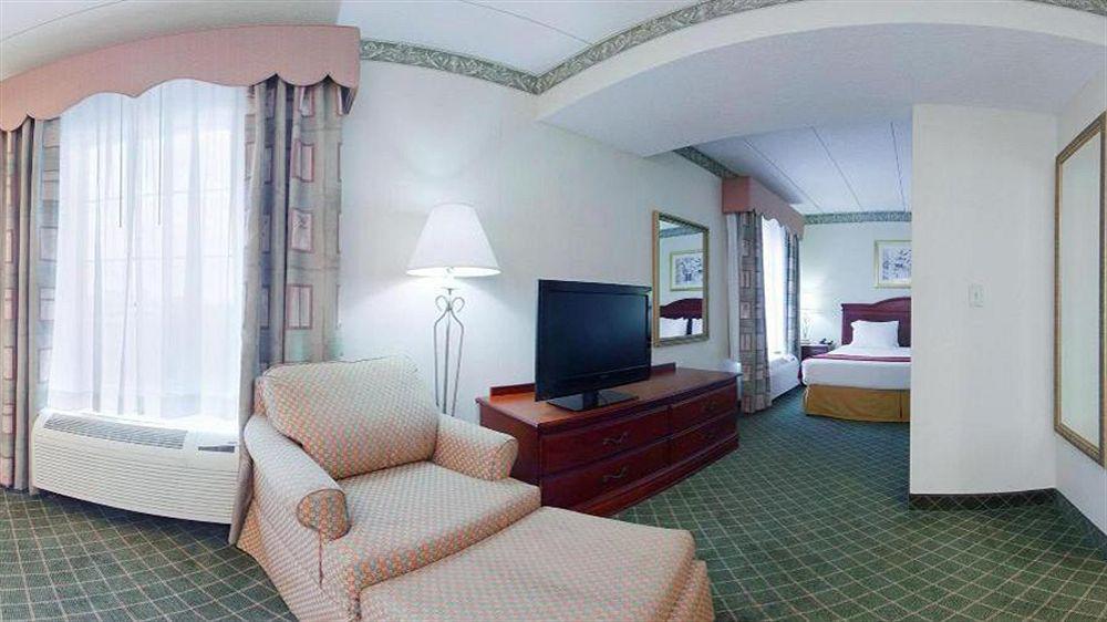 Holiday Inn Express I-95 Capitol Beltway - Largo By Ihg Exterior photo