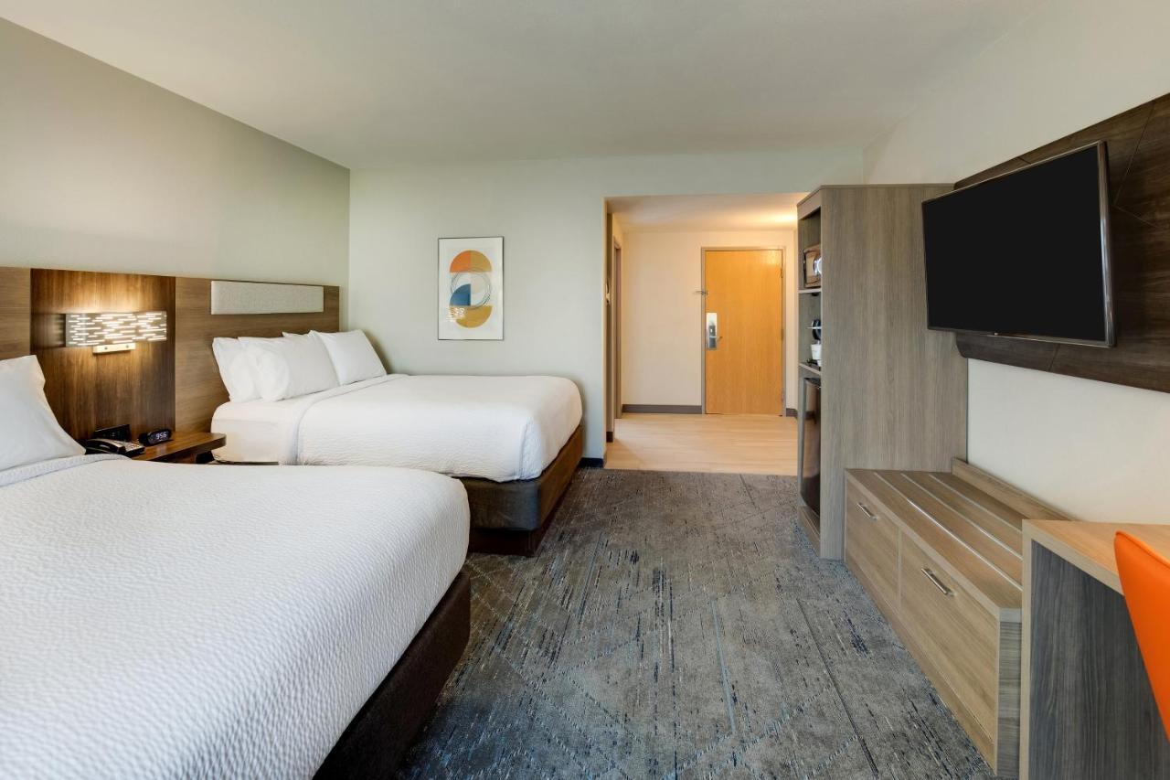 Holiday Inn Express I-95 Capitol Beltway - Largo By Ihg Exterior photo