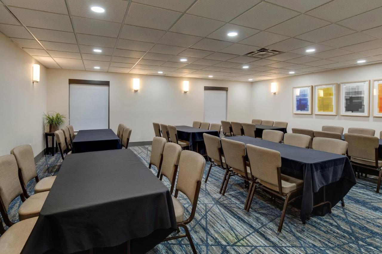 Holiday Inn Express I-95 Capitol Beltway - Largo By Ihg Exterior photo