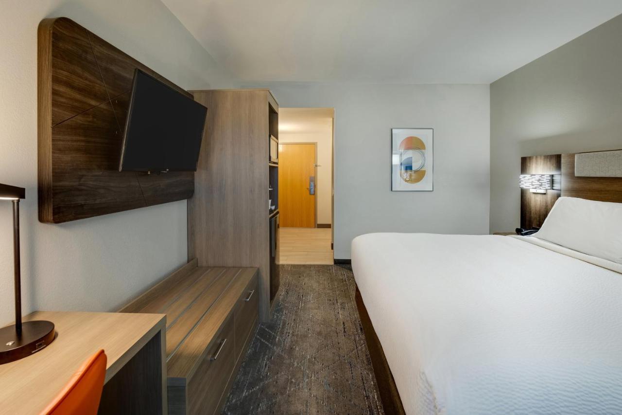 Holiday Inn Express I-95 Capitol Beltway - Largo By Ihg Exterior photo