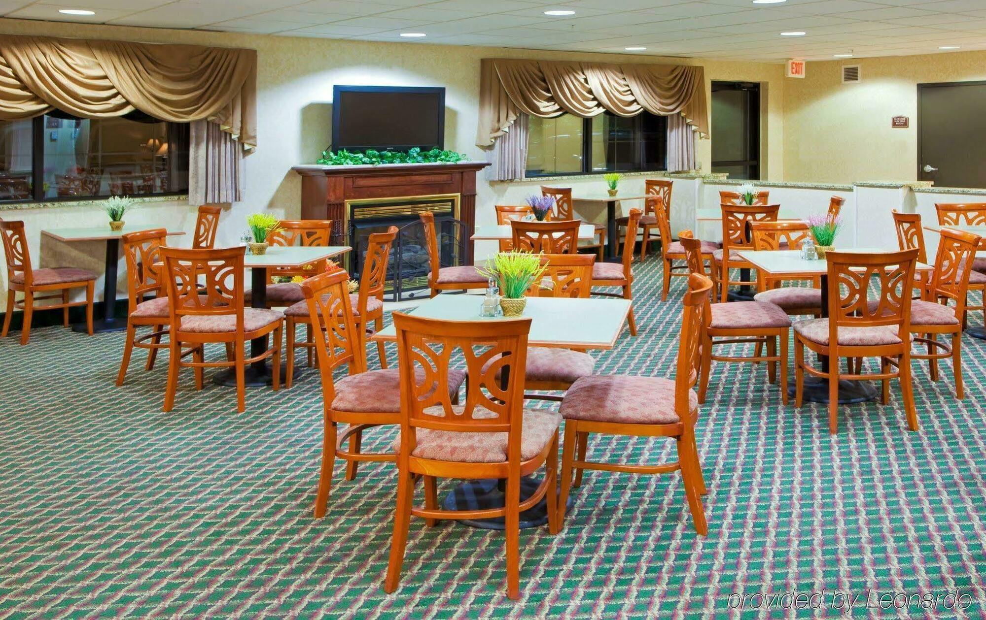 Holiday Inn Express I-95 Capitol Beltway - Largo By Ihg Exterior photo
